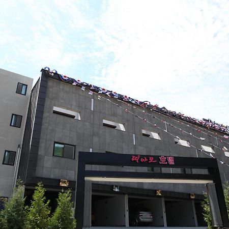 ドライブ イン ホテル ティアモ 抱川市 エクステリア 写真